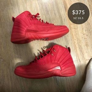 Gym red Jordan 12